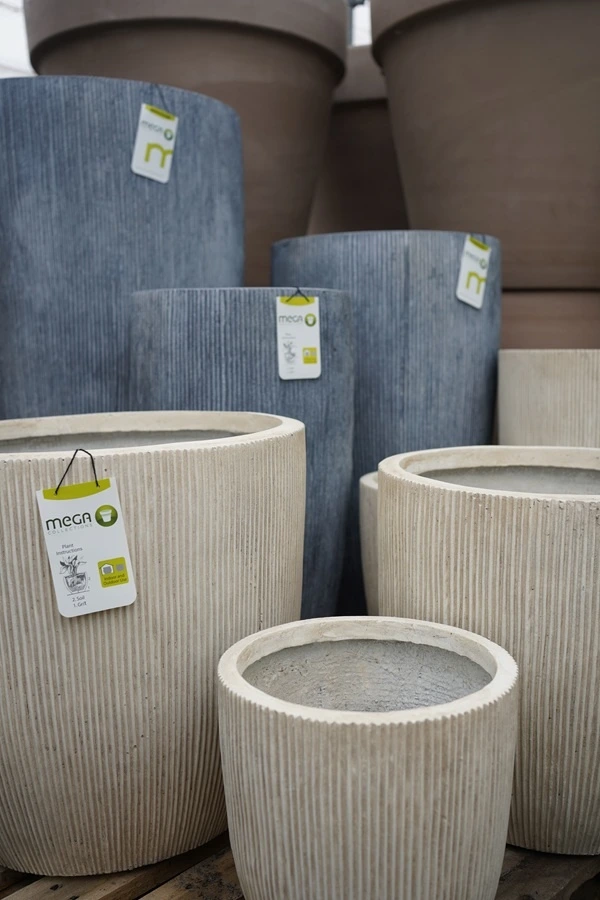 Pots striés beige et antracite